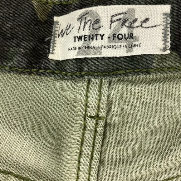 FREE PEOPLE We the Free Camo Combo Distressed Raw Hem Cutoffs Size 24 - Picture 11 of 14
